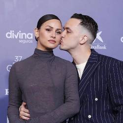 C.Tangana con su pareja, Rocío Aguirre en los Premios Goya 2023.