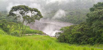 Ecuador garantiza suministro de crudo tras rotura de dos oleoductos