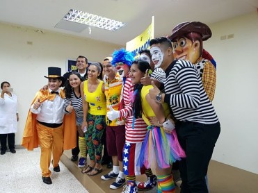 'Genaro' y 'Genésis' en agasajo de Hospital del Niño