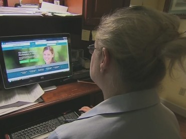 Despedirán a contratista del sitio web de Obamacare