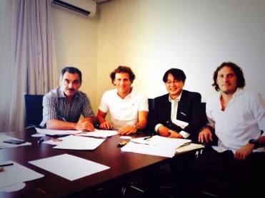 Equipo japonés contrató a Diego Forlán