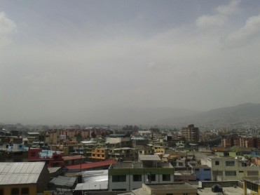 Ceniza del volcán Tungurahua llega a Quito