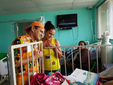 'Genaro' y 'Genésis' en agasajo de Hospital del Niño