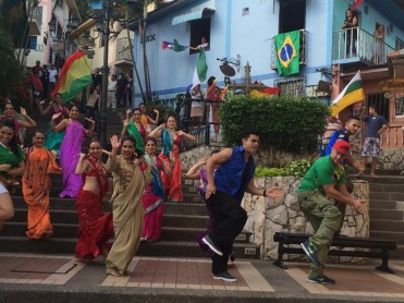 El tras cámaras del popular video del Dhinka Chika