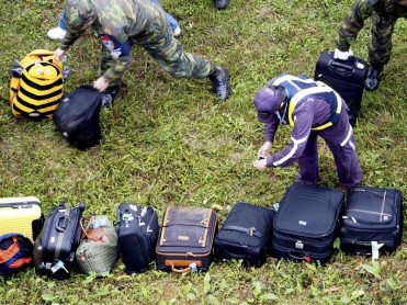 Avión se estrella en Taiwán dejando al menos 23 muertos