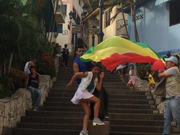 El tras cámaras del popular video del Dhinka Chika