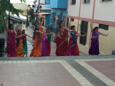 El tras cámaras del popular video del Dhinka Chika