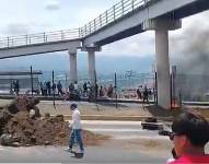 Protestas en San Miguel del Común, en la Panamericana Norte.