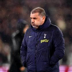 Ange Postecoglou en un partido con el Tottenham