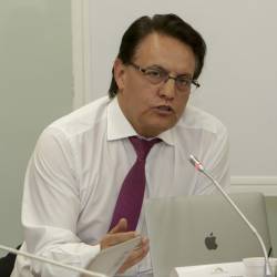 Fernando Villavicencio en la Comisión de Fiscalización de la Asamblea en una foto del 24 de junio de 2019