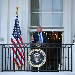 El presidente de Estados Unidos, Donald Trump, participa en una velada de verano en el jardín sur de la Casa Blanca en Washington D. C., el 4 de junio de 2025.