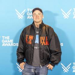 Vince Zampella en la alfombra de The Game Awards.