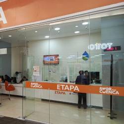 Una de las agencias de ETAPA EP.
