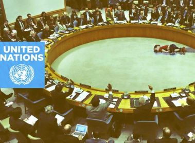 Artistas dibujan a niño sirio como protesta ante crisis migratoria