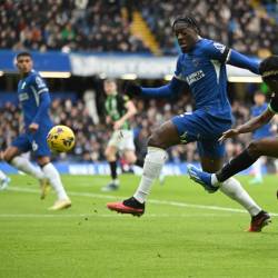 La Premier League vende sus derechos de televisión por 8 500 millones de dólares