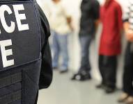 Foto referencial a ciudadanos deportados por ICE