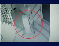 Sujeto roba ofrendas en iglesia de Sauces, en el norte de Guayaquil