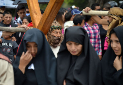 Postales de Viernes Santo