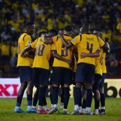 Jugadores de la selección de Ecuador previo al partido ante Brasil por la fecha 15 de las Eliminatorias
