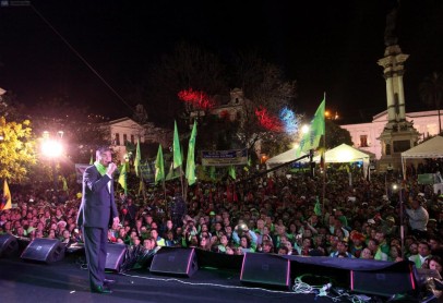 Así se dieron las marchas a favor y en contra del Gobierno en Quito y Guayaquil