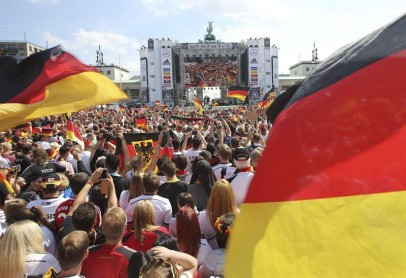 Alemania vive una fiesta tras la llegada de la selección campeona del mundo