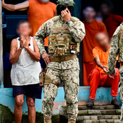 Siete reos más fallecieron en un solo día en el complejo Penitenciario de Guayaquil.