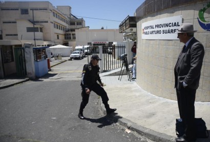 Médicos del hospital Pablo Arturo Suárez retiran sus renuncias