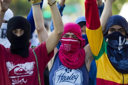 Venezuela continúa entre barricadas y protestas.