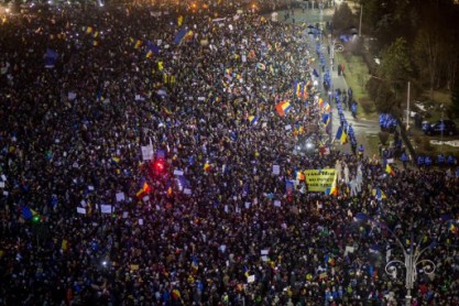 Gobierno rumano, bajo presión ante nuevas manifestaciones