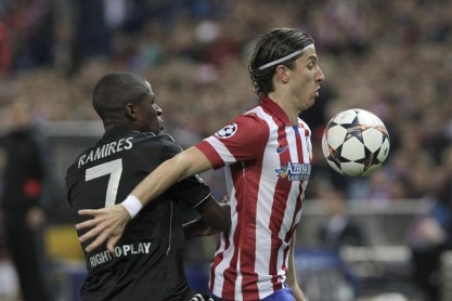 Atlético de Madrid y Chelsea dividen honores en el Calderón
