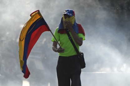Militares se sublevan contra Maduro