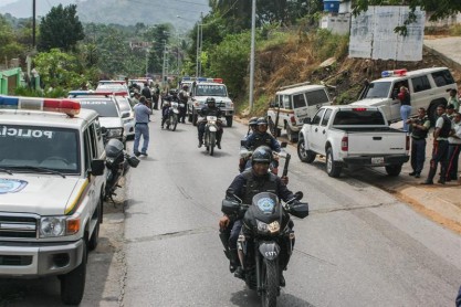 Capriles acudirá a reunión con Maduro sobre violencia en Venezuela
