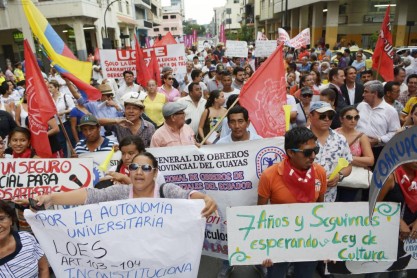 La marcha opositora en Guayaquil