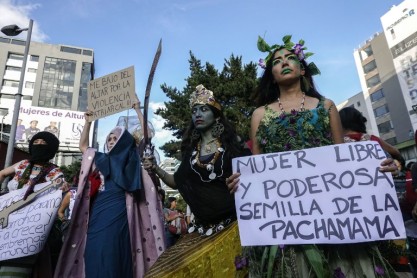 Mujeres exigieron igualdad en Ecuador