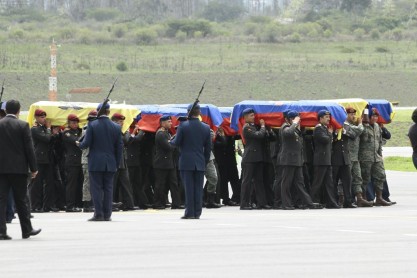 Luto en el país por la muerte de 22 militares en accidente de Pastaza