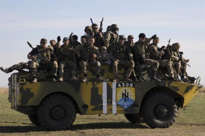 Las Milicias prorrusas asaltan el aeropuerto de Donetsk en Ucrania
