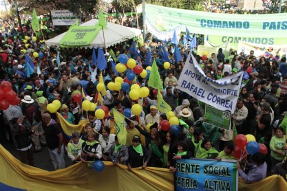 Así se dieron las marchas a favor y en contra del Gobierno en Quito y Guayaquil