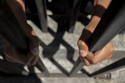 Sucumbíos: condena de 22 años de cárcel para padre por violar a su hija