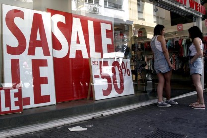 Continúan manifestaciones por crisis económica en Grecia