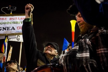 Gobierno rumano, bajo presión ante nuevas manifestaciones