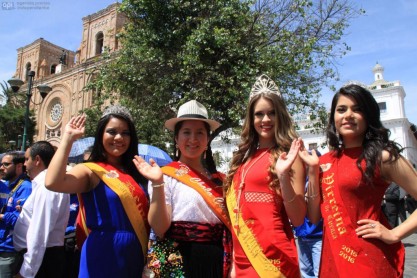 Cuenca celebró 195 años de independencia