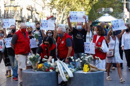 Recuerdan a víctimas de atentado de 2017 en Barcelona