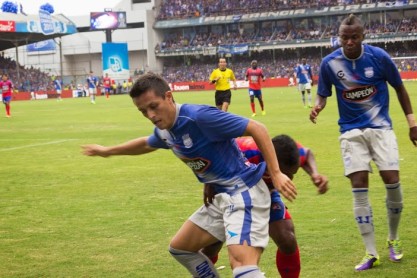 Emelec jugará en Uruguay y Perú