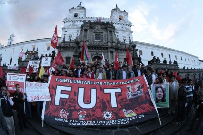 Así se dieron las marchas a favor y en contra del Gobierno en Quito y Guayaquil