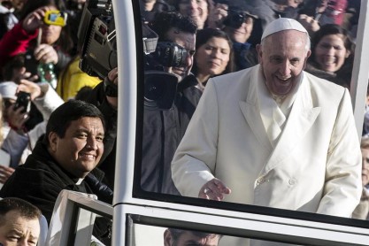 Papa Francisco pide sentir &quot;vergüenza&quot; por los escándalos en el seno de la Iglesia