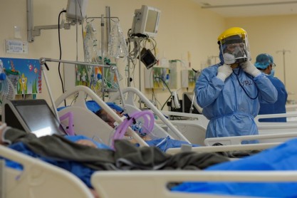 El 100% de camas de cuidados intensivos en Guayaquil está ocupado