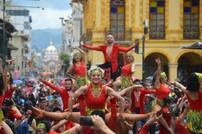 Cuenca disfruta su &quot;Carnaval de los Cuatro Ríos&quot;