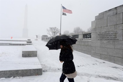 Nueva ola de frío congela EE.UU. y Canadá