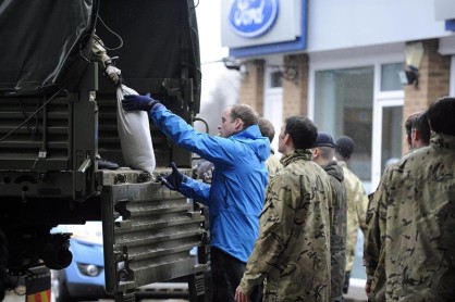 2 muertos en otra noche de temporal en el Reino Unido