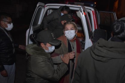 Expresidenta de Bolivia denuncia &quot;torturas&quot; desde su detención